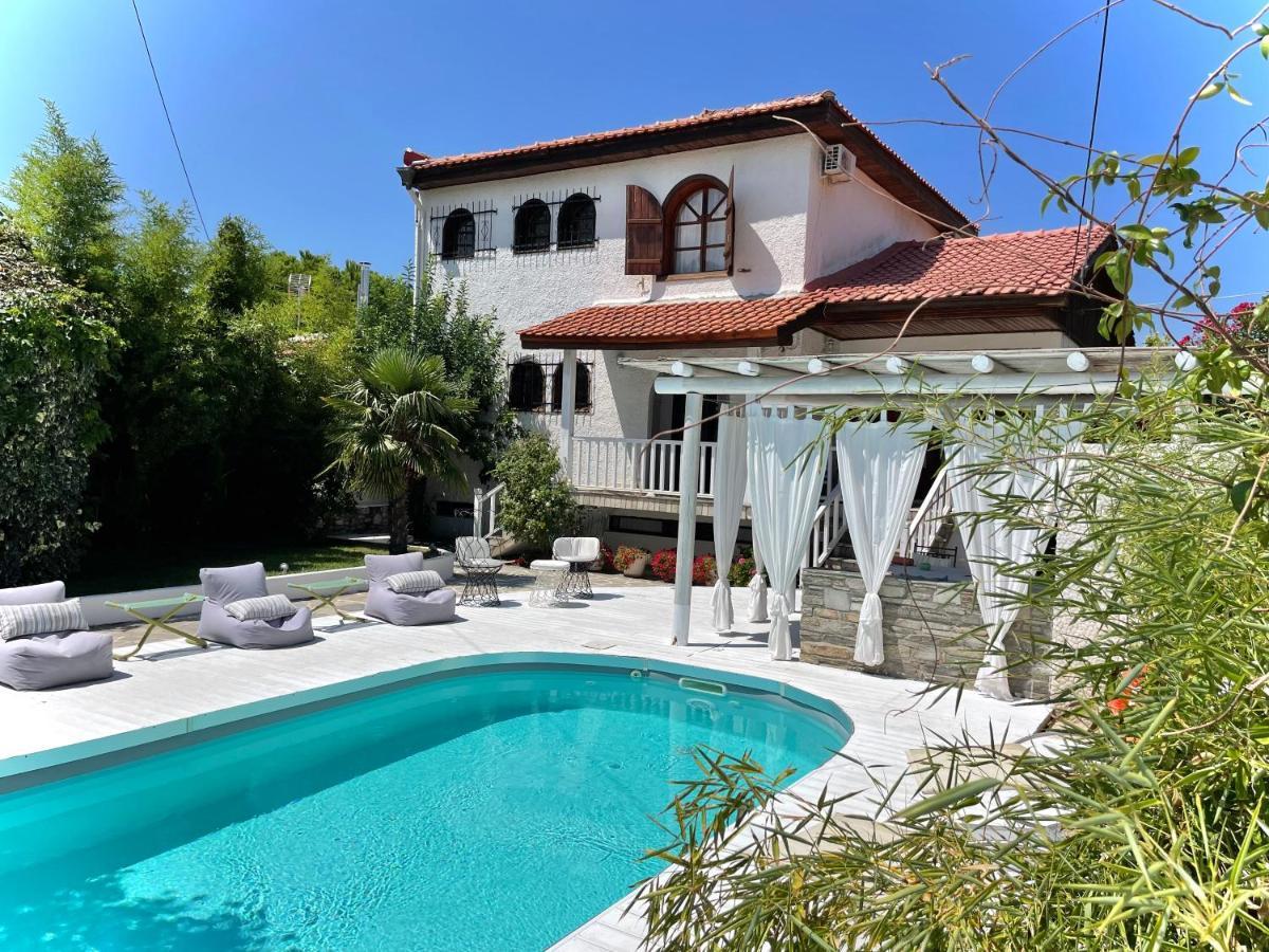 Byblos Mare-The Exclusive Beach Front Villa Skala Sotiros Luaran gambar